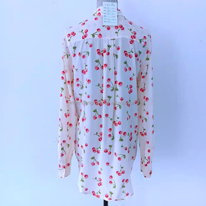 Camisa de Seda con Botones y Estampado de Cerezas Personalizada para <span class=keywords><strong>Mujer</strong></span>, Blusa Informal para Dama - Product Image 4
