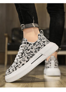 Chaussures de course légères et respirantes à la mode, styles de chaussures pour hommes variés, chaussures de sport décontractées et confortables - Product Image 4