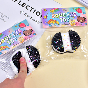 Jouet Squishy en forme de Biscuit de Simulation, Jouet Anti-Stress à Rebond Lent en TPR pour Enfants - Product Image 5