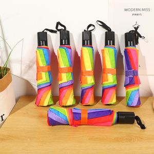 Parapluie manuel pliant triple arc-en-ciel coupe-vent en gros avec logo imprimé, cadeau d'affaires publicitaire - Product Image 3