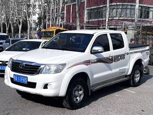 <span class=keywords><strong>Toyota</strong></span> <span class=keywords><strong>Hilux</strong></span> 2.7 litres DLX 2015, transmission automatique - Product Image 1