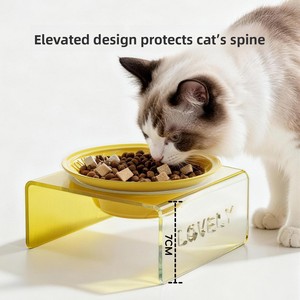 Comedero Elevado de Cerámica para Gatos con Soporte Acrílico, Diseño de Boca Ancha para Evitar la Tensión del Cuello y el Acampanamiento del <span class=keywords><strong>Barbilla</strong></span> en Gatos - Product Image 1