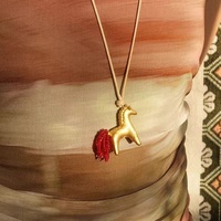 Nouvel Arrivage en Stock : Collier Pendentif Poney Sanni en Cuivre, Chaîne Longue pour Pull - Bijou Unisexe Élégant et Polyvalent