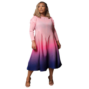 La dernière robe tendance pour femmes en 2026, avec une jupe t-shirt plissée à manches longues imprimée, style européen et américain - Product Image 6