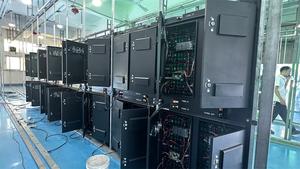 หน้าจอแสดงผลกลางแจ้งกันน้ำ IP65 ขนาด 960x960 มม. ความถี่ 3840Hz ได้รับการรับรองมาตรฐาน CE รับประกัน 5 ปี ผนังวิดีโอ LED สำหรับใช้งานกลางแจ้ง - Product Image 4