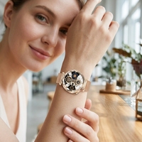 Montre connectée pour femmes, écran AMOLED 1,19 pouces, appels Bluetooth, cadran personnalisé, suivi de la santé, montres connectées personnalisées, vente en gros directe d'usine
