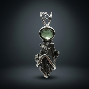 Colgante de meteorito de hierro moldavita Art Palace, plata 925, piedra natural, temática animal vintage, unisex, para uso diario, de Rajastán - Product Image 2