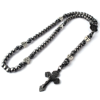 Collier de prière catholique personnalisé avec perles de 10 mm, corde tressée, crucifix de Saint Benoît, pendentif religieux en forme de croix