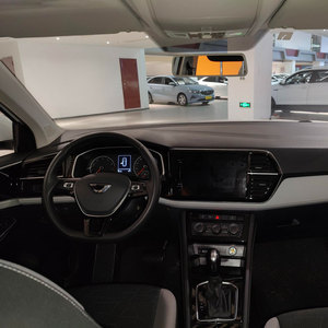 Voiture d'occasion en Chine FAW <span class=keywords><strong>Volkswagen</strong></span> pour JETTA VS7 280TSI SUV Fabriqué en 2023 avec toit ouvrant 1.4T Essence Fournisseur de voitures vérifié - Product Image 6