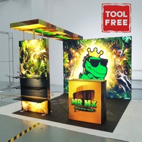 Stand d'exposition modulaire portable 10x10 avec panneaux lumineux, montage facile, réutilisable pour salons professionnels et événements