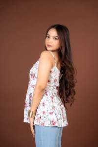 Exclusivo Meher Blush Garden, Blusa para Mujer Estilo Peplum, Tejido Transpirable, Sin Arrugas, Secado Rápido, para Fiestas, Oficina y Uso Diario - Product Image 6