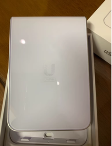 <span class=keywords><strong>Point</strong></span> d'accès Wi-Fi 6 mural Ubiquiti UniFi U6-IW 802.11ax double bande PoE intégré pour hôtel, appartement, bureau - Product Image 2