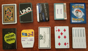 Machine automatique de fabrication de cartes de poker à double voie à grande vitesse et machine à refendre les cartes - Product Image 4