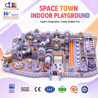 Oferta Especial: Parque Infantil Comercial Interior para Niños con Tobogán en Espiral y Carrusel, Temática Galáctica Personalizada, de Calidad Premium, Seguro y Duradero