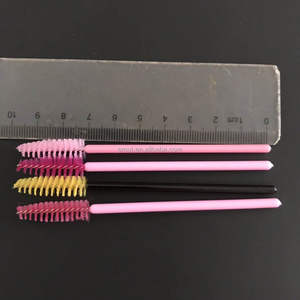 Paquete <span class=keywords><strong>de</strong></span> 50 Cepillos Desechables Rosados para <span class=keywords><strong>Pestañas</strong></span>, Varitas <span class=keywords><strong>de</strong></span> Rímel Rosadas, Herramientas Aplicadoras <span class=keywords><strong>de</strong></span> Maquillaje para Extensiones <span class=keywords><strong>de</strong></span> <span class=keywords><strong>Pestañas</strong></span> - Product Image 4