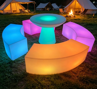 Chaises de bar de plage lumineuses pour événements, ensembles de mobilier solaire d'extérieur, bancs incurvés LED étanches à couleurs changeantes pour le dropshipping