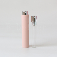 Flacons de parfum en plastique à atomiseur rotatif 10 ml, finition mate douce au toucher, avec insert en verre pour vaporisateur