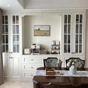 Mueble de Cocina con Diseño Personalizable para Almacenamiento de Vino, Apto para Sala de Estar o Comedor - Product Image 1