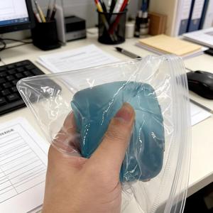 Giocattolo Antistress Trasparente <span class=keywords><strong>a</strong></span> Forma di Cubetto di Ghiaccio Blu, Morbido e Fresco, in TPR, Decorazione da Scrivania, per Tutte <span class=keywords><strong>le</strong></span> Età - Product Image 4