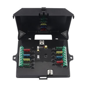 Panneau d'interrupteur universel 12v 8 Gang RVB Lumières Contrôle marche-arrêt Relais de puissance électronique Rétroéclairage LED pour voitures SUV CAMPER RV MARINE - Product Image 4