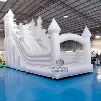Nouvelle conception de toboggan gonflable commercial en PVC blanc pour l'extérieur, toboggan gonflable à une voie pour enfants et adultes