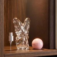 Flacon de parfum de luxe élégant de 85 ml, rose poudré, avec bouchon sphérique, échantillon gratuit, carton pour remplissage de parfum d'ambiance et cadeaux