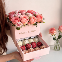 Boîte cadeau en papier vide classique personnalisée avec un design élégant, adaptée à diverses compositions florales et présentations de cadeaux