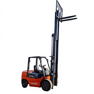 Chariot élévateur diesel Heli de 3 tonnes en bon état, chariot élévateur Heli d'occasion de 3 tonnes avec mât à trois sections - Product Image 1