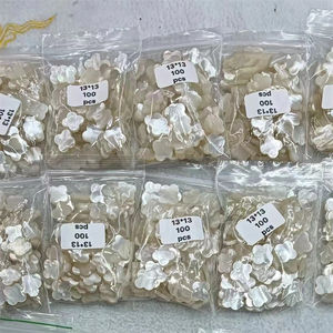 Nacre Blanche Naturelle Trèfle à Quatre Feuilles <span class=keywords><strong>Hauteur</strong></span> 2mm avec Coupe Brillante pour Bracelet Collier Fabrication de Bijoux - Product Image 5