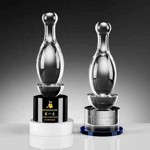 Trophée de <span class=keywords><strong>golf</strong></span> en cristal K9 personnalisé en gros avec base grand 3D gravé au laser pour les cadeaux de salon Trophée de cristal de bowling - Product Image 1