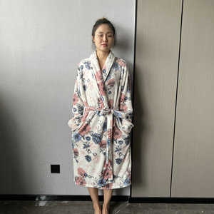 Custom Ladies Soft Long Plush Night Robe Fleece Bathrobe 100% polyester Women Sleepwear Flannel Home Clothing