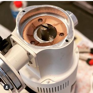 เครื่องบดกาแฟแบบมือหมุนรุ่นใหม่ของเกาหลีใต้ SSP Grinder BURR 64 83 98 DF64 แบบอิตาลี HU Fellow <span class=keywords><strong>EK43</strong></span> - Product Image 6