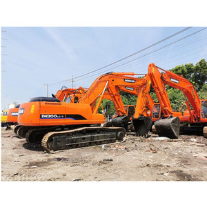 Excavadora hidráulica de cadenas usada Doosan DH300LC-7 con PLC, caja de cambios y motor como componentes principales para el mantenimiento preventivo. - Product Image 1
