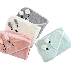 <span class=keywords><strong>Cape</strong></span> à capuche <span class=keywords><strong>brodée</strong></span> motif dessin animé, couverture <span class=keywords><strong>de</strong></span> réception, peignoir et serviette <span class=keywords><strong>de</strong></span> <span class=keywords><strong>bain</strong></span> pour bébé et enfant en velours corail épaissi - Product Image 2