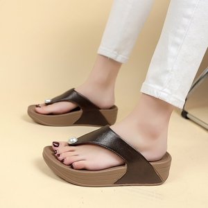Mode confortable semelle souple maison pantoufles décontracté été Cool femmes chaussures <span class=keywords><strong>pour</strong></span> femmes antidérapant mode-tongs - Product Image 4