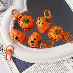 พวงกุญแจฟักทองฮาโลวีนสุดสร้างสรรค์ จี้โคมไฟฟักทองน่ารัก จี้ห้อยกระเป๋า ของขวัญงานปาร์ตี้ ขายส่ง - Product Image 4