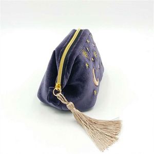 Bolsa de Maquillaje de Terciopelo Bordada, Estilo Vintage, Capacidad Media, con Cierre, Suave, para Regalo, con Asa para Colgar - Product Image 3