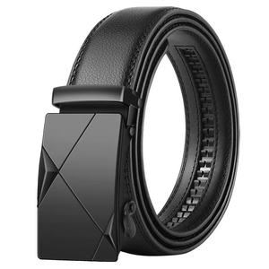Cinturón <span class=keywords><strong>de</strong></span> PU con Hebilla Automática para Hombre, Estilo Casual, <span class=keywords><strong>de</strong></span> Negocios, para Regalo <span class=keywords><strong>del</strong></span> <span class=keywords><strong>Día</strong></span> <span class=keywords><strong>del</strong></span> <span class=keywords><strong>Padre</strong></span> o para Novio - Product Image 5