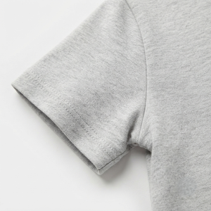 Ensemble t-shirt et short en coton doux tricoté, tenue d'été décontractée en deux pièces pour enfants, garçons et filles, respirant et confortable pour un usage quotidien - Product Image 4