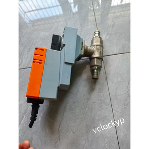 1pcs New BELIMO Ball Valve <b>Actuator</b> LRQ24A-SR - Product Image 2