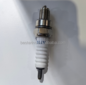 Nouvelle bougie d'allumage pour moto D8TC et A7TC pour moteur diesel <span class=keywords><strong>Honda</strong></span>, accessoires de buse de moto, buse de <span class=keywords><strong>scooter</strong></span> de haute qualité - Product Image 3