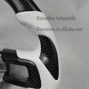 Volant de direction perforé en cuir et fibre de carbone, pratique et en promotion, pour Ford Mustang - Product Image 3