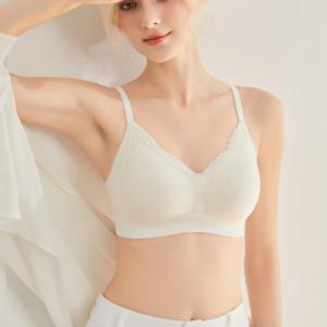 Soutien-gorge élégant sans couture en dentelle tricotée, à bonnets froncés push-up, sans armatures, dos en U uni, confortable et respirant - Product Image 6