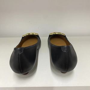 Zapatos de Tacón Bajo para Mujer, 100% Cuero Vacuno de Primera Calidad, Plantilla de Piel de Becerro, Tacón de 2.5cm, Zapatos de Oficina para Dama, Personalización de Logotipo de Fábrica - Product Image 4