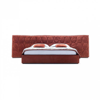 Cadre de lit d'hôtel capsule grand lit double queen size esthétique italienne lits rembourrés avec matelas pour enfants