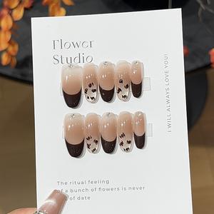 Vente en gros de <span class=keywords><strong>faux</strong></span> <span class=keywords><strong>ongles</strong></span> en <span class=keywords><strong>gel</strong></span> faits à la main de luxe, <span class=keywords><strong>ongles</strong></span> carrés longs moyens avec strass, brillants, 3D, <span class=keywords><strong>manucure</strong></span> artificielle - Product Image 6