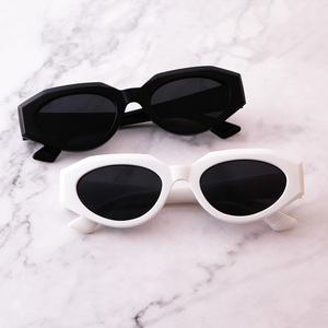 STORY STY77178H 2024 moda tonos ovalados venta al por mayor logotipo personalizado <span class=keywords><strong>gafas</strong></span> de sol Retro pequeño marco Unisex ojo de gato <span class=keywords><strong>gafas</strong></span> de sol UV400 - Product Image 5