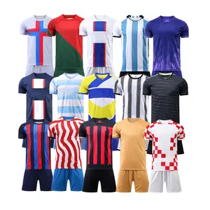 Maillots de football sublimés, vente en gros, 2022, 2023, ensemble d'uniforme de football rétro personnalisé pour hommes, vêtements d'entraînement de l'équipe de football à vendre