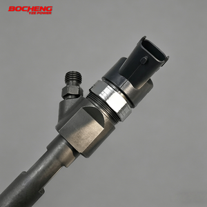 Injecteur de carburant diesel haute performance 0445110230 8200389369 15310-67JG0 pour Renault Nissan Opel Suzuki F9Q <span class=keywords><strong>1</strong></span>.9L <span class=keywords><strong>DCi</strong></span> - Product Image 3