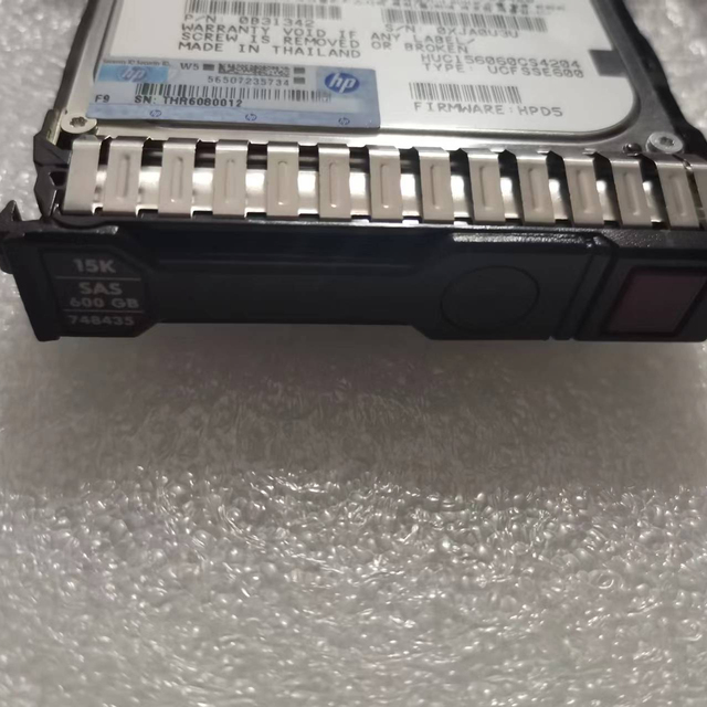 748387-B21 748435-001 748386-001 600GB 15K SAS 2.5inch 12GBPS Hot Swap Hard Drive